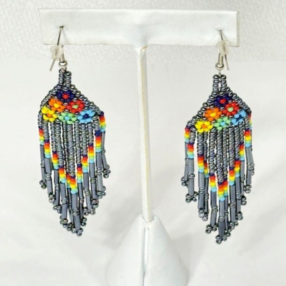 Multi-color beaded dangle earrings. - Picture 5 of 6